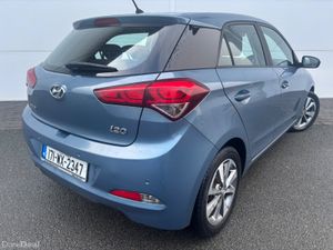 2017 HYUNDAI I-20 DELUXE 1.2i NCT TAX - Image 2