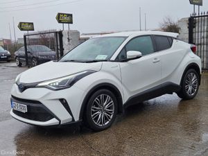 Toyota C-HR 2022 - Image 2