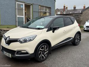 Renault Captur Lovely high driving position - Image 2