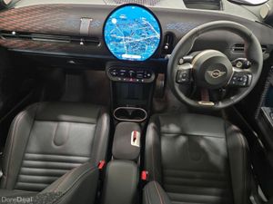 Mini Cooper Cooper S 5 Door - Image 4