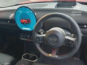 Mini Cooper Cooper C 5 Door - Image 4