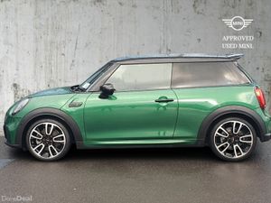 Mini Cooper 3-Door Cooper S Sport - Image 4