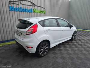 2017 Ford Fiesta ST-LINE 1.0 Petrol - Image 3