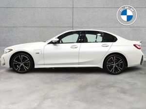 BMW 3-Series 330e M Sport Saloon - Image 4