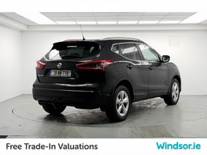Nissan Qashqai 1.5 DSL SE - Image 2