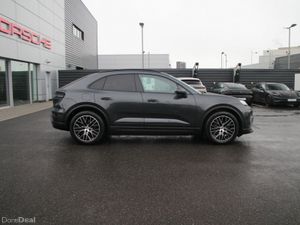 Porsche Macan Electric - Image 4