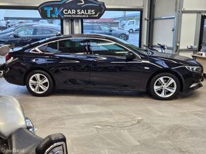 17 OPEL INSIGNIA GRAND SPORT SRi - Image 2