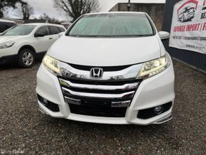 Honda Odyssey 2016 lux - Image 2
