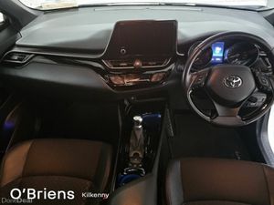 Toyota C-HR SPORT HYBRID 1.8 AUTOMATIC 5DR *1 OWNE - Image 2