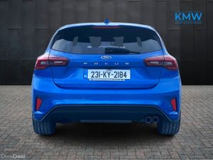 Ford Focus ST-Line X..Parking Pack..Full Leather - Image 4