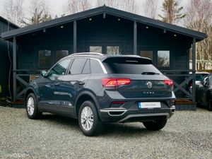 2020 Volkswagen T-Roc Design 1.0 TSI 115BHP - Image 4