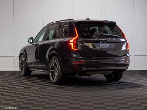 2025 Volvo XC90 T8 Plus Dark Theme 7 Seater - Image 4