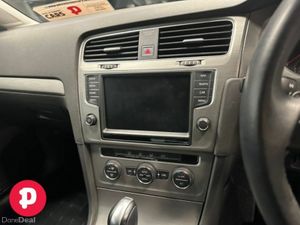 Volkswagen Golf Comfortline Estate Auto - Straight - Image 4