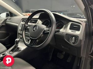 Volkswagen Golf Comfortline Estate Auto - Straight - Image 2