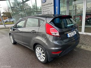 Ford Fiesta MCA TITANIUM 1.25 60PS M5 5 5DR 4DR - Image 2