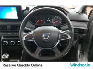 Dacia Jogger TCe 110 Extreme SE - Image 4