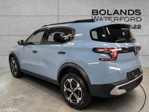 Citroen C3 Aircross PLUS 1.2L Turbo Petrol 100 6MT - Image 3