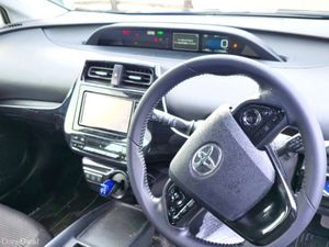 Toyota PRIUS 2022/08 HYBRID - Image 2