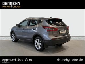 Nissan Qashqai 1.5 DSL SV 'Finance from €70 p/w' - Image 4