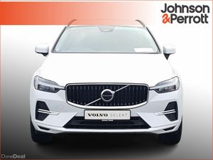 Volvo XC60 B4 197bhp Diesel MHEV Momentum (Two Yea - Image 4