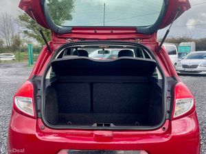 RENAULT CLIO 1.2 PETROL 75bhp LOW KM - Image 4