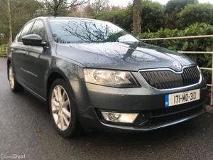 Skoda Octavia STYLE 1.6TDI 110HP Only 160kms - Image 4