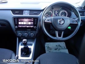 Skoda Octavia Soleil 1.6TDI 115HP - Image 2