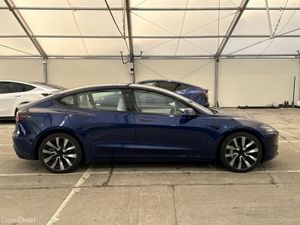 Tesla Model 3 Long Range All Wheel Drive - Image 3
