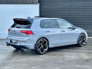 2024 VOLKSWAGEN GOLF GTD 200 DSG - Image 3