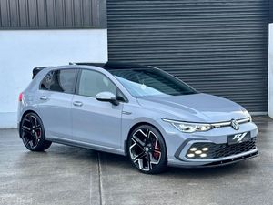 2024 VOLKSWAGEN GOLF GTD 200 DSG - Image 2