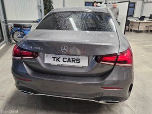 211 MERCEDES-BENZ A 250 AMG LINE HYBTID - Image 3