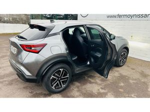 Nissan Juke LOW MILEAGE AUTOMATIC HYBRID WITH REVE - Image 2