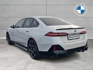 BMW 5-Series 530e M Sport Saloon - Image 2