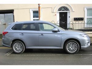 Mitsubishi Outlander PHEV 4H - Image 2