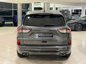 Ford Kuga VIGNALE HYBRID=HUGE SPEC//ONLY 24000 KMS - Image 4