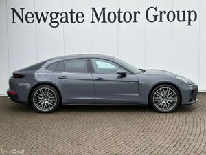 Porsche Panamera Hybrid 4 - 4+1 *ADAPTIVE CRUISE* - Image 4