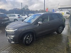 Suzuki SX4 S-Cross 2023 - Image 4