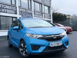 2016 Honda Fit 1.5 Petrol Hybrid Automatic - Image 2