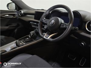 Alfa Romeo Tonale Hatchback Sprint - Image 4