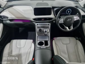 Hyundai Santa Fe 1.6 PHEV 4WD Executive Plus Auto - Image 2