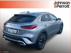 Kia XCeed 1.6 PHEV. TINY MILEAGE! - Image 2