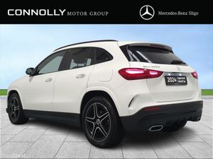 Mercedes-Benz GLA GLA 200 d  AMG Line w/ Pan roof - Image 4