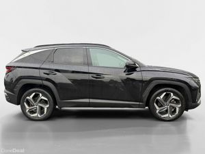 Hyundai Tucson 2WD Executive Plus HEV Auto - Image 3