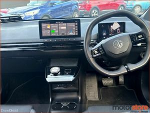 MG MG4 TOP SPEC LONG RANGE EXCLUSIVE - Image 4