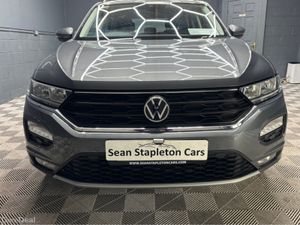 Volkswagen T-Roc DESIGN 2.0 TDI MANUAL 6SPEED FWD - Image 2