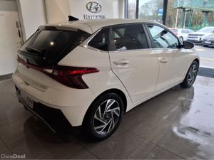 Hyundai i20 DELUXE PLUS - Warranty & AA 2029 - - Image 2