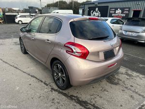 2013 PEUGEOT 208 AUTOMATIC  FULL OPTION LOW MILES - Image 3