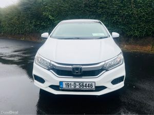 Honda Grace 1.5L HYBRID // AUTOMATIC // 2 KEYS - Image 4