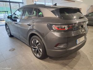 Volkswagen ID.4 PRO FAMILY 77KWH ** MEGA SPEC ** P - Image 4