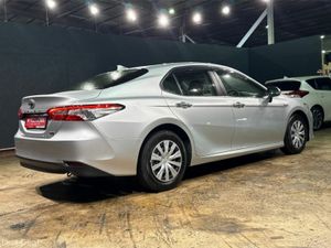 Toyota Camry AUTOMATIC 2.5L HYBRID - CRUISE CONTRO - Image 4